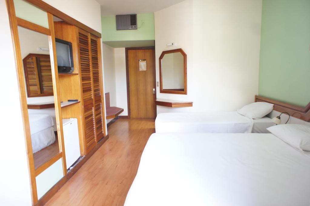 Hotel Solar Corte Real Sabara Phòng bức ảnh
